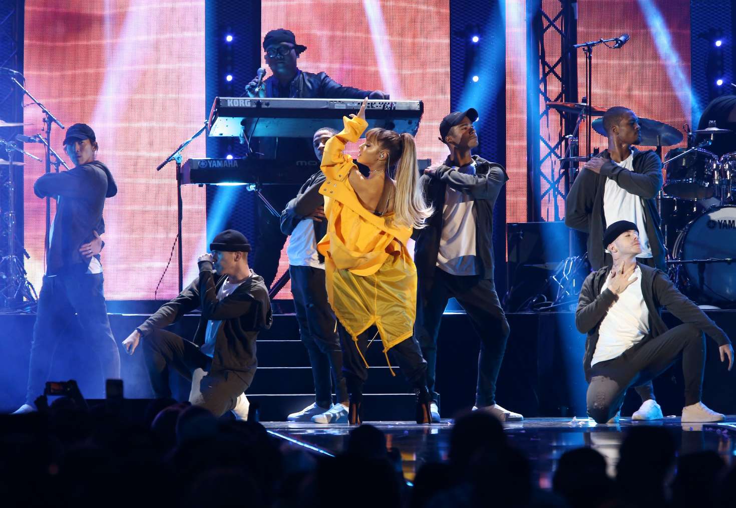 https://ifilmtimes.com/wp-content/uploads/2024/07/ariana-grande-performs-at-2016-iheartradio-music-festival-day-2-02.jpg