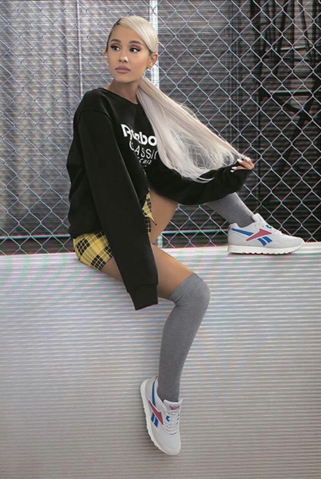 Ariana Grande 2018 : Ariana Grande: Reebok AlwaysClassic 2018 -03