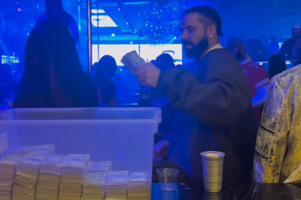 Drake hits the strip club with Tupperware box filled with $250K