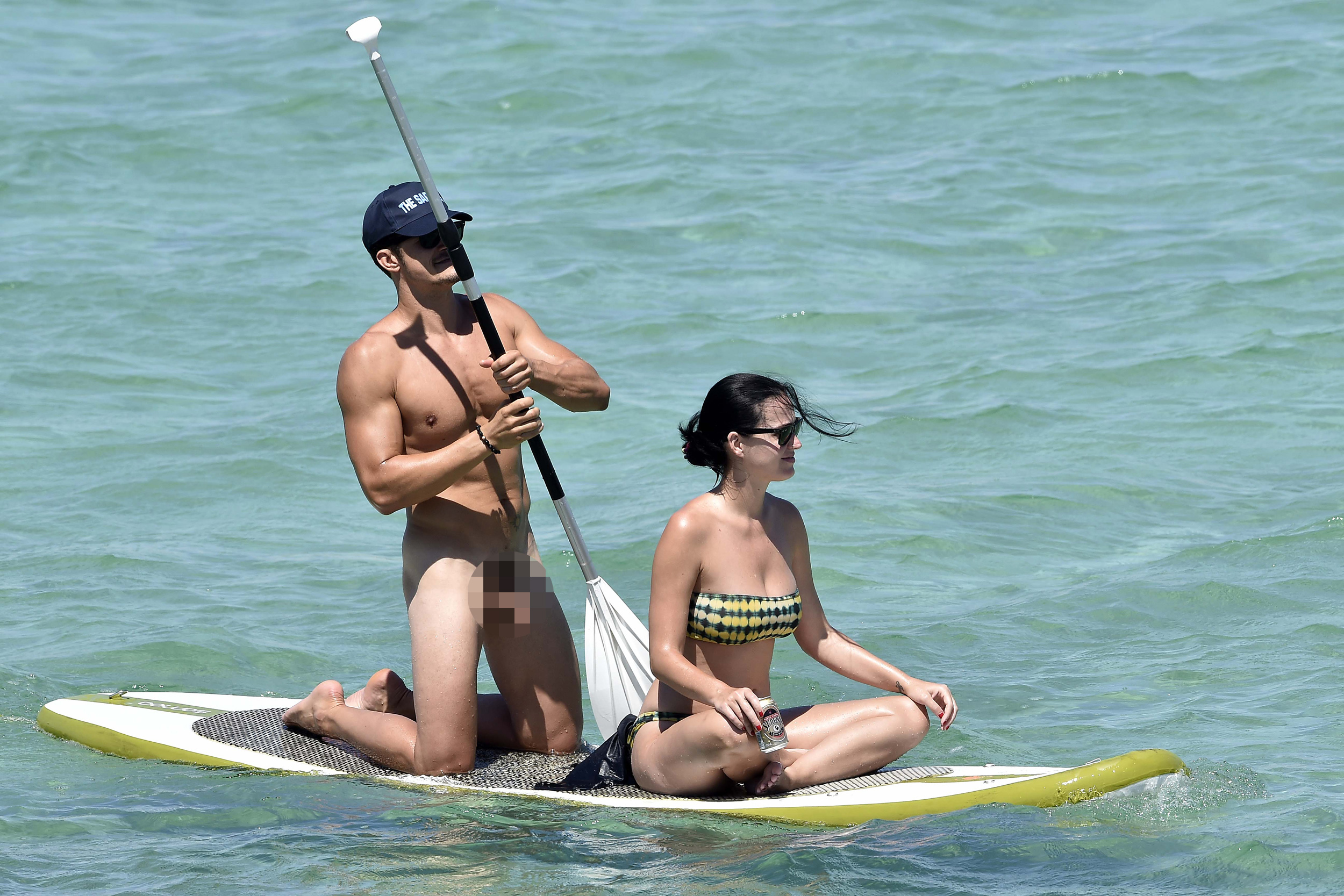 Orlando Bloom and Katy Perry paddle boarding