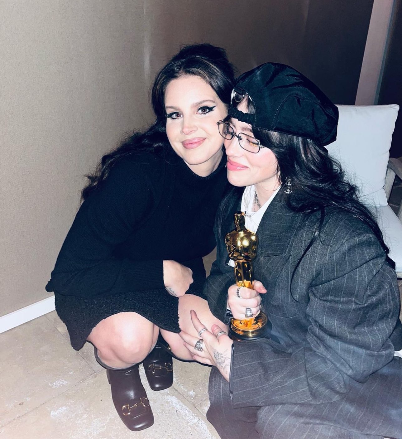 Pop Base on X: "Lana Del Rey shares new photos with Billie Eilish and her Oscar: “Ilysm” https://t.co/yE3153HWYb" / X