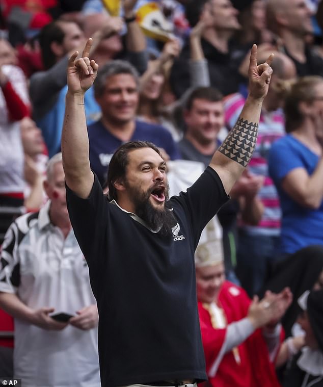 Yes! The leading man was elated at he stood up to cheer on his team at the game