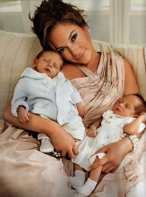 Jennifer Lopez twins | Jennifer lopez photos, Jennifer lopez, Celebrity babies