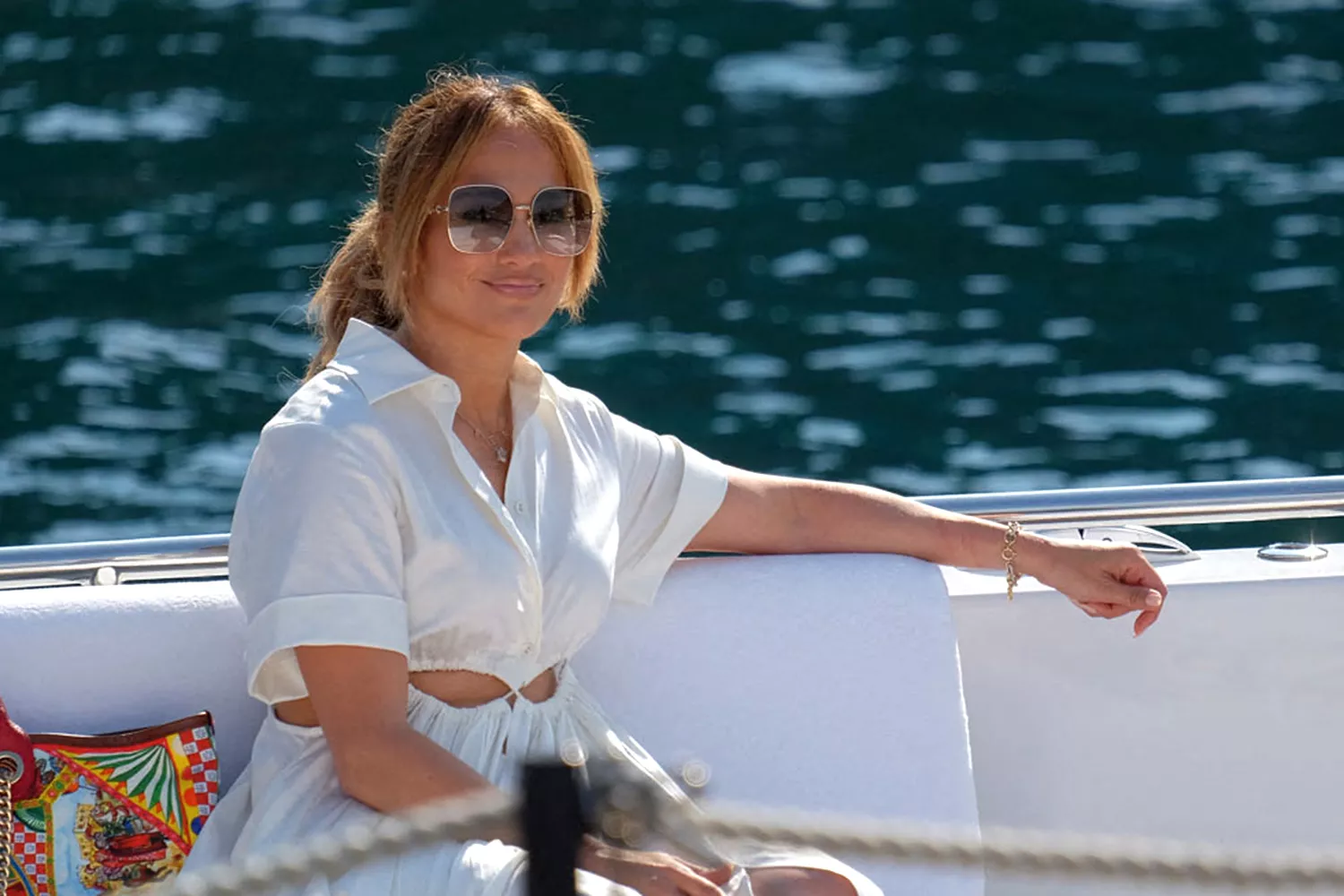 Jennifer Lopez wears a collar with Ben's name while strolling in Portofino with some friends during her cruise in the Mediterranean.