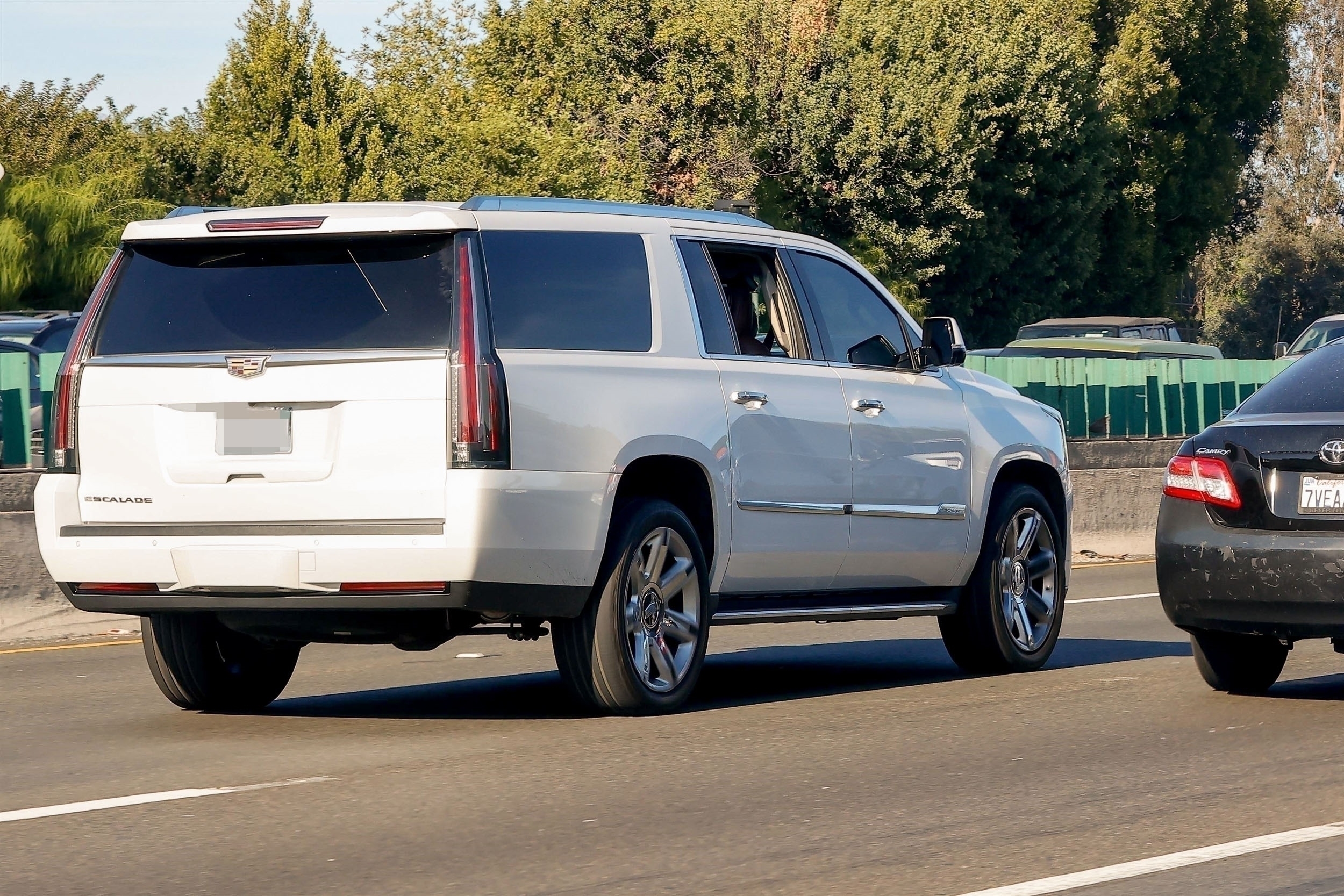 Jennifer Lopez heading to a studio in her Cadillac Escalade