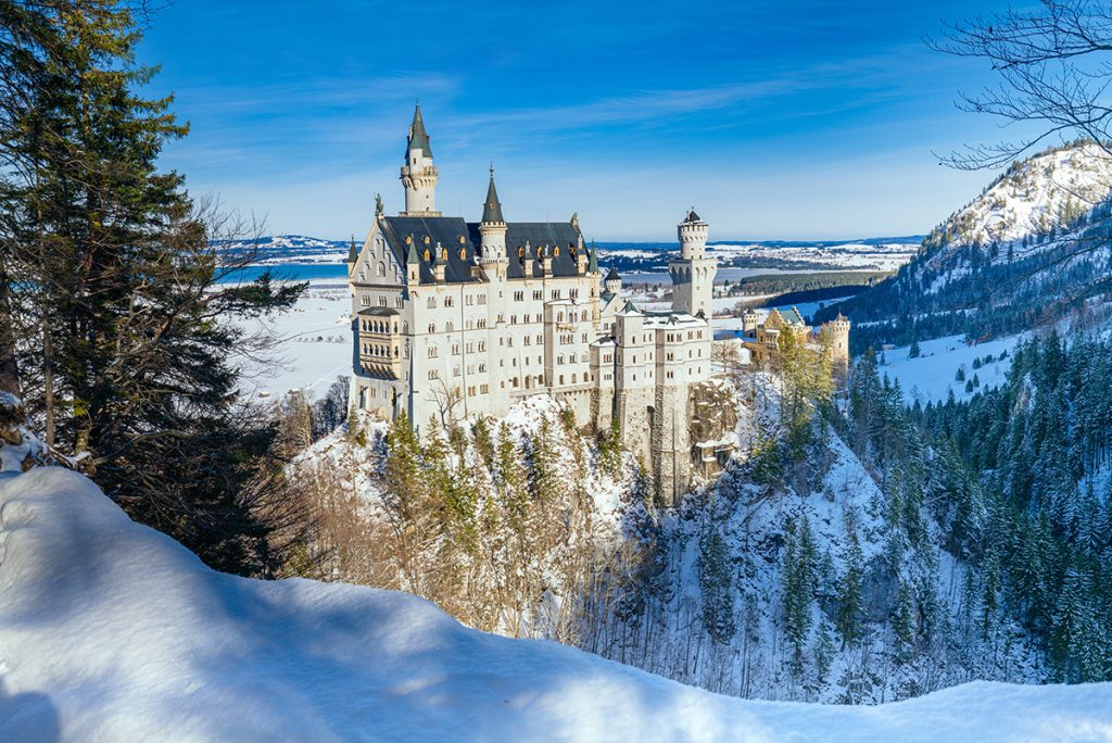 Neuschwanstein Castle in Winter - What you need to know before you visit!