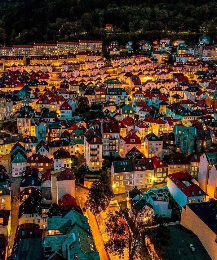 Night scene, Bergen, Norway - Awesome | Cool places to visit, Norway travel, City