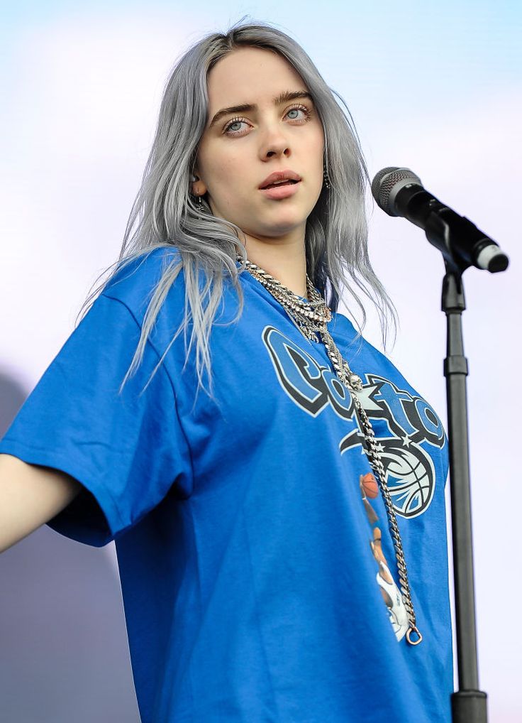 Singer Billie Eilish performs at the 2018 Outside Lands Music & Arts... | Billie eilish, Billie, Celebs