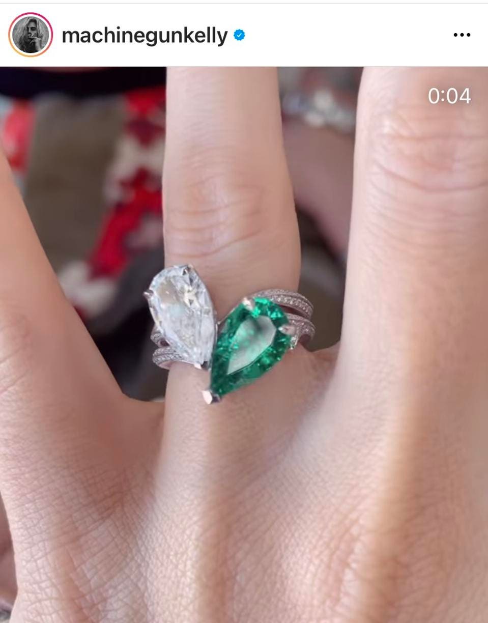 Megan Fox's Engagement Ring From Machine Gun Kelly Immediately Ignites A  Trend