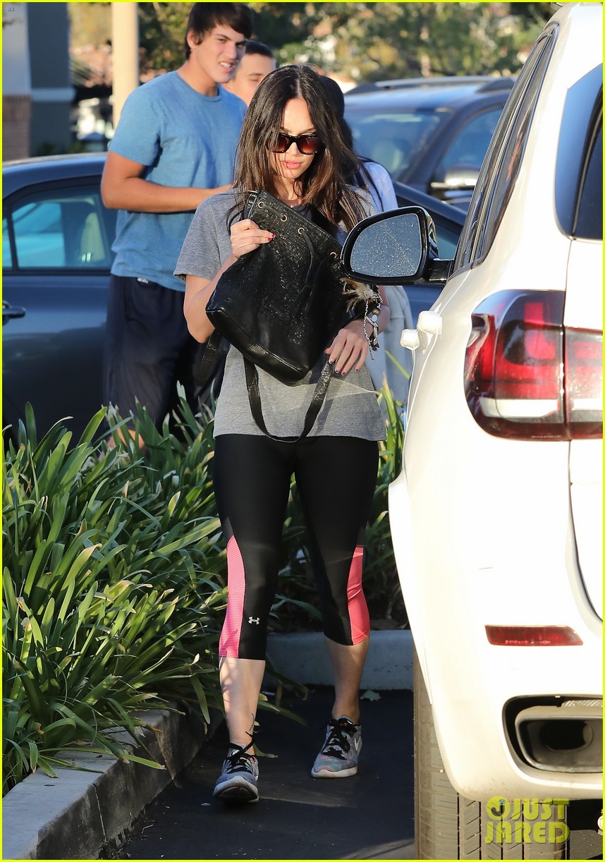 Megan Fox Stays Comfy in Workout Gear at the Movies: Photo 3803993 | Megan Fox Photos | Just Jared: Entertainment News