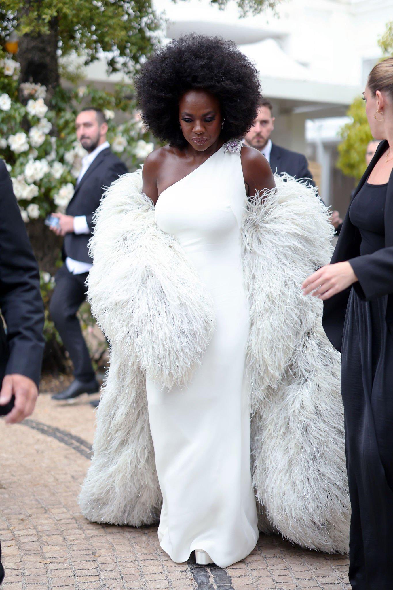 DC Brasil on X: "Viola Davis no festival de Cannes! https://t.co/hw2u8oAFSn" / X