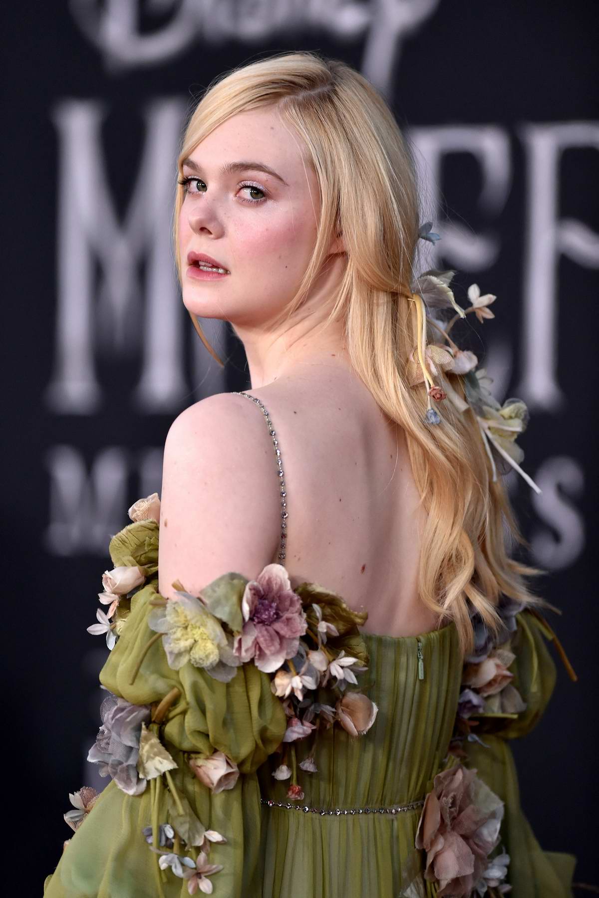 elle fanning attends the world premiere of disney's 'maleficent- mistress of evil' at el capitan theatre in los angeles-300919_11