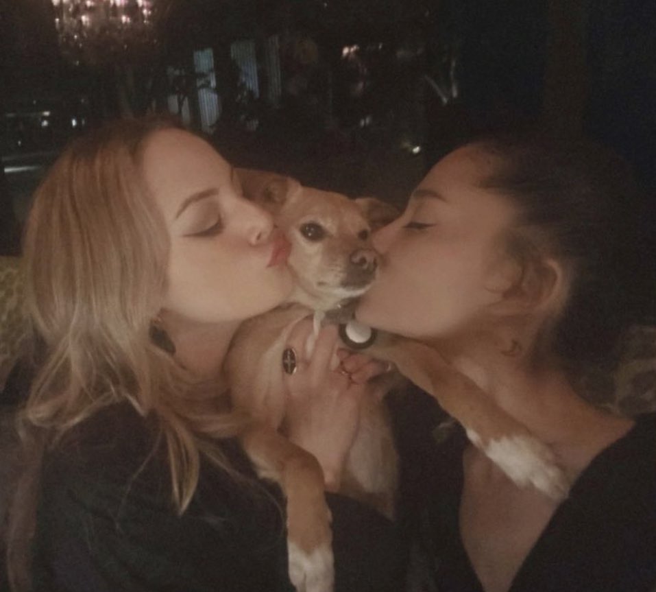 Pop Base on X: "Liz Gillies and Ariana Grande in new photo. https://t.co/ccLTPRvcyl" / X