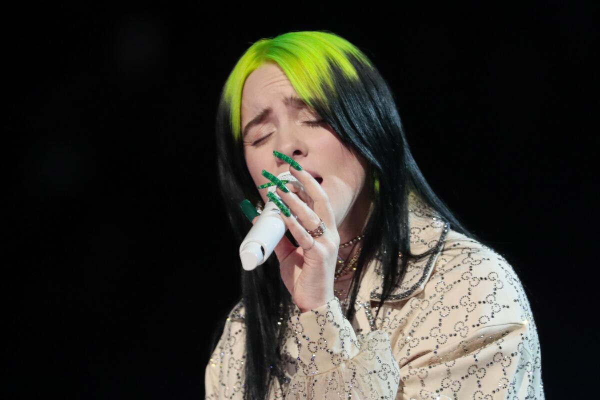 2020 Grammys: Billie Eilish wins best new artist award - Los Angeles Times