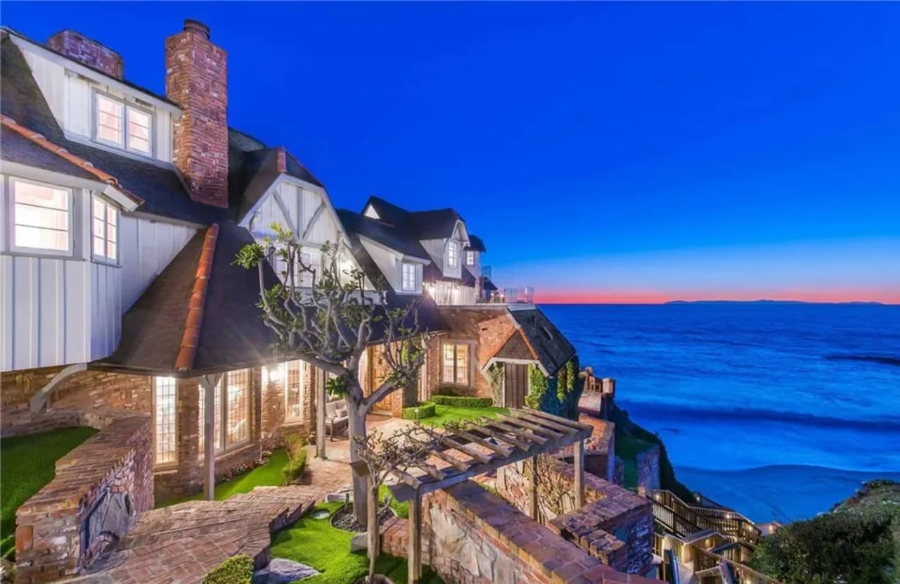 90-Year-Old Estate in Laguna Beach, California, Hits the Market for $25  Million - Mansion Global