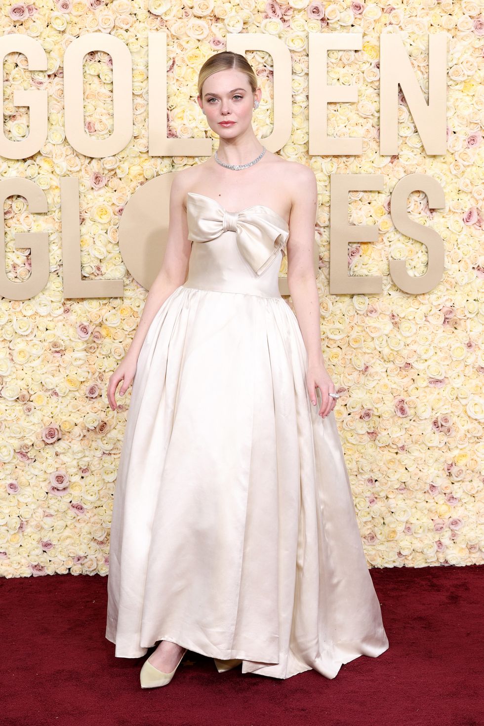 beverly hills, california january 07 elle fanning attends the 81st annual golden globe awards at the beverly hilton on january 07, 2024 in beverly hills, california photo by kevin mazurgetty images