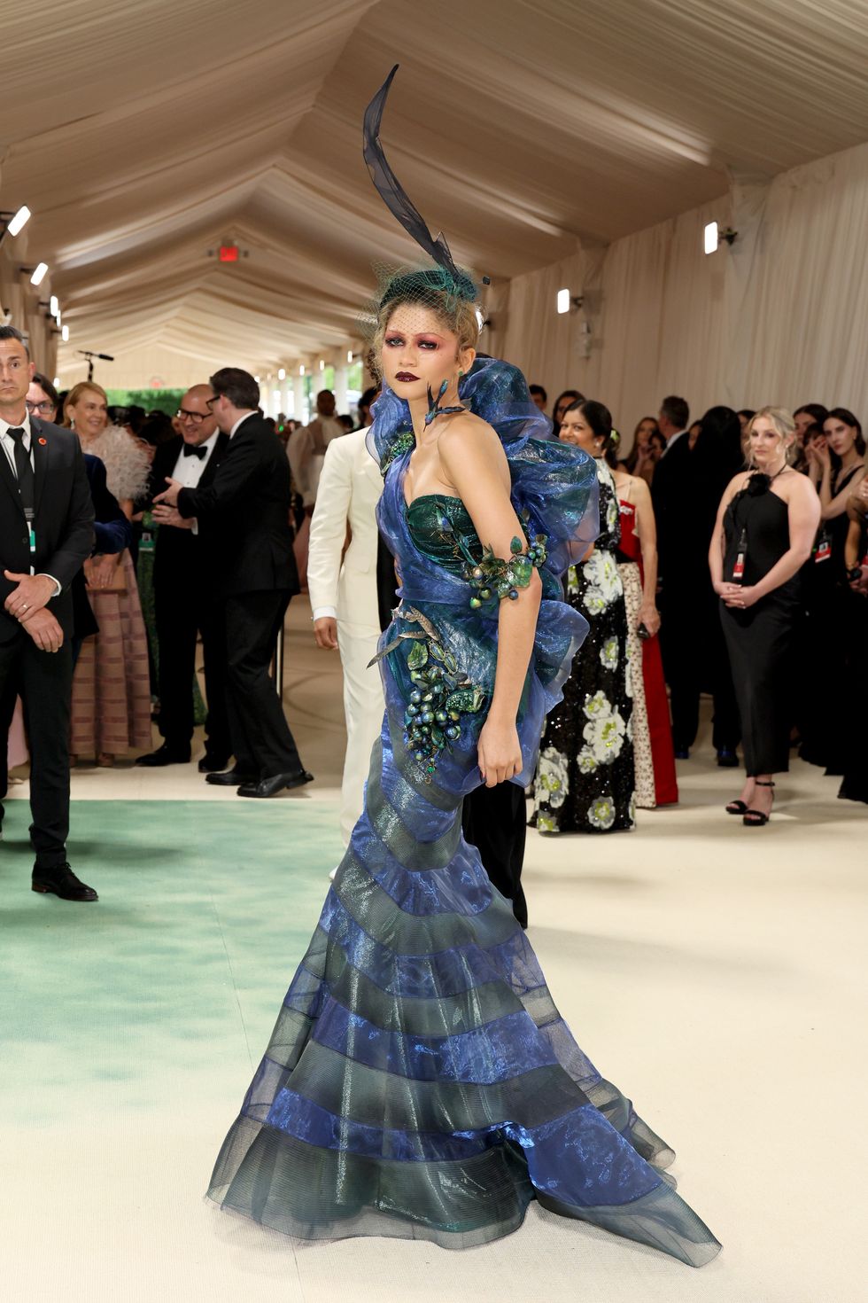 new york, new york may 06 zendaya attends the 2024 met gala celebrating sleeping beauties reawakening fashion at the metropolitan museum of art on may 06, 2024 in new york city photo by dia dipasupilgetty images