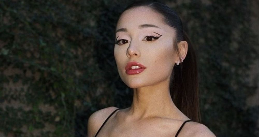 IRL racechange: Ariana Grande 3