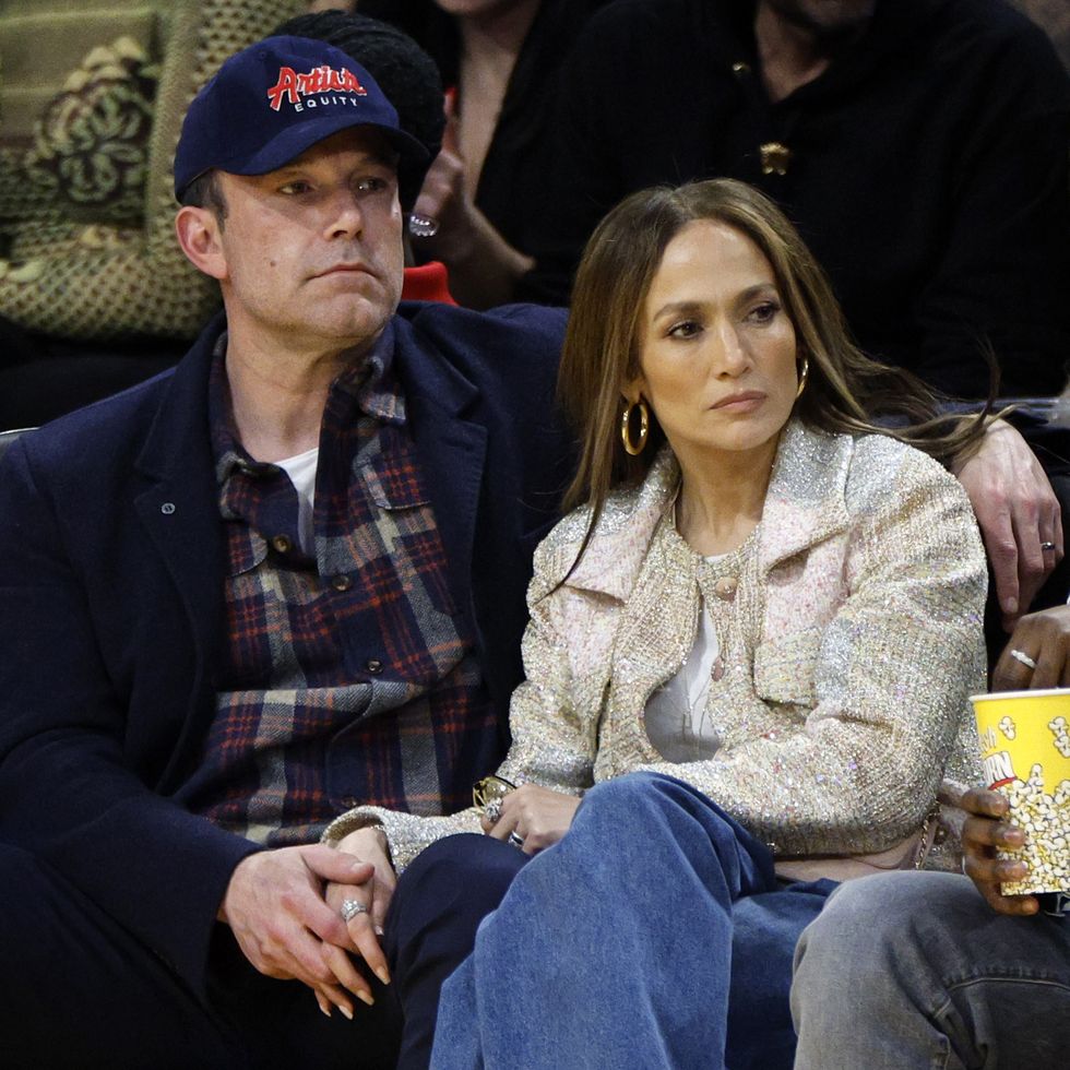 ben affleck and jennifer lopez at the los angeles lakers game