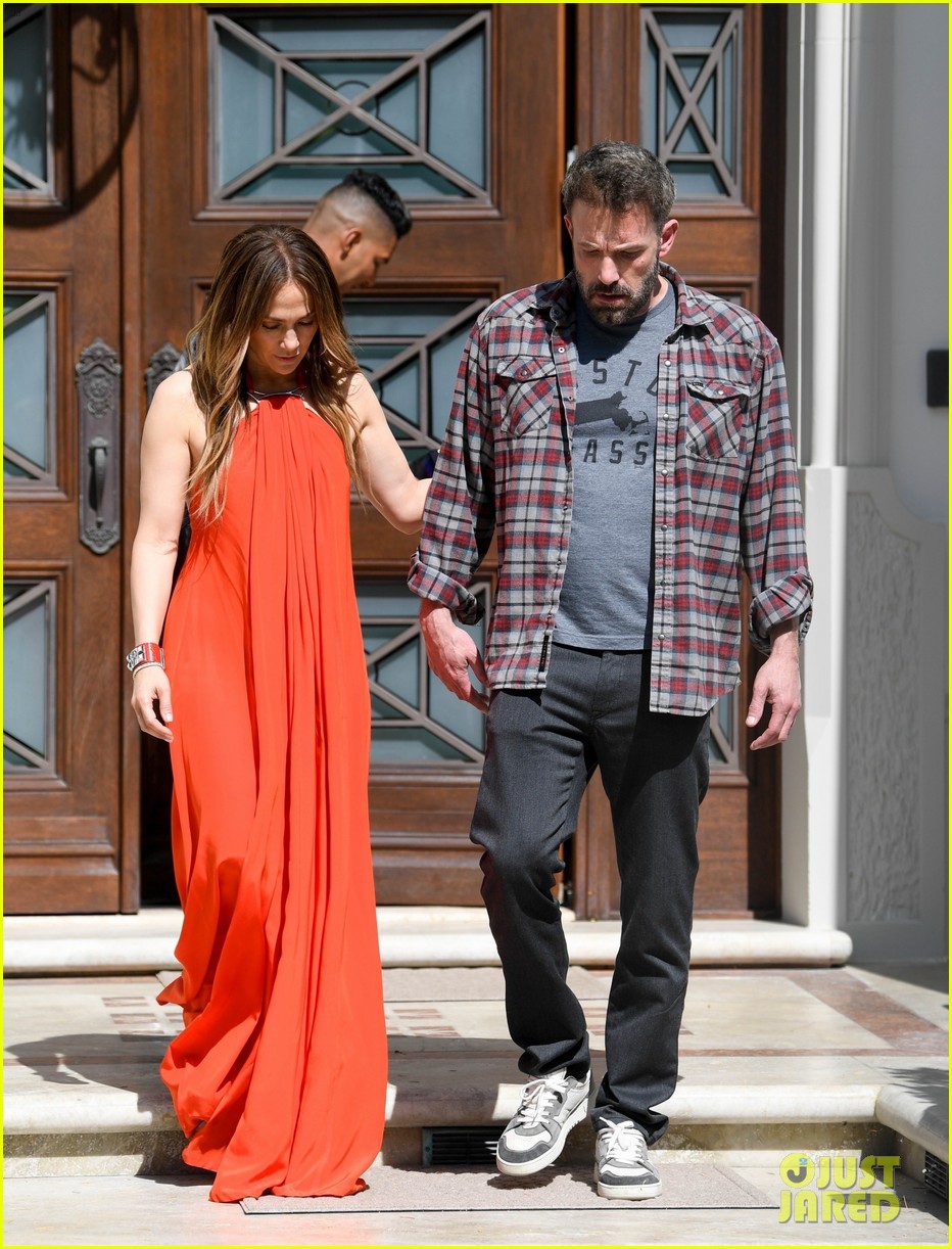 jennifer lopez ben affleck more house hunting sunday 014748682