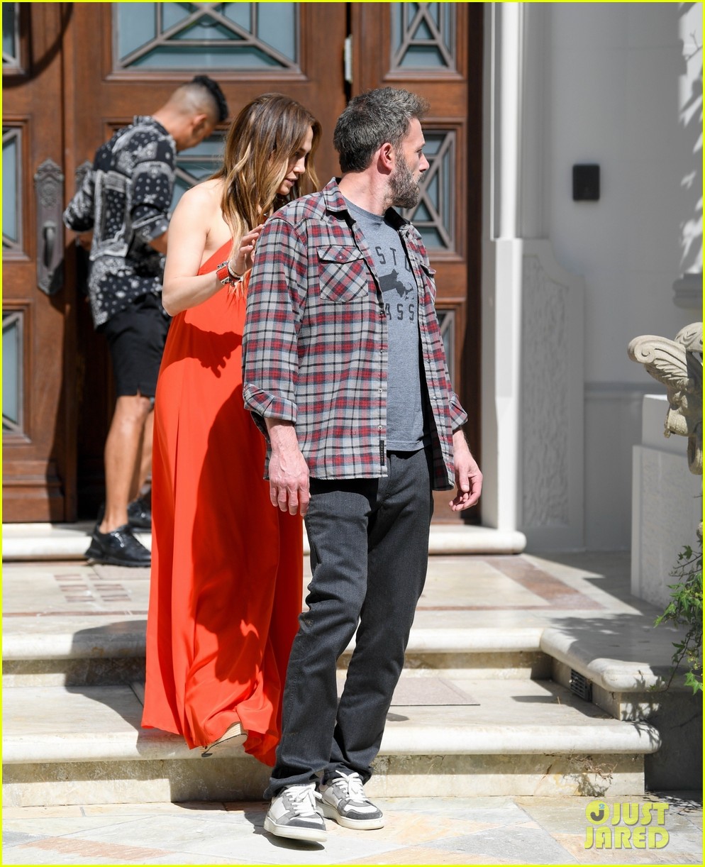 jennifer lopez ben affleck more house hunting sunday 014748682