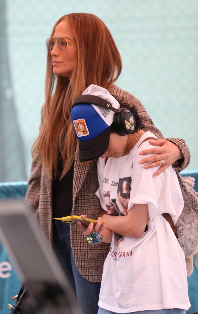 Jennifer Lopez seen at flea market with child Emme after canceling tour